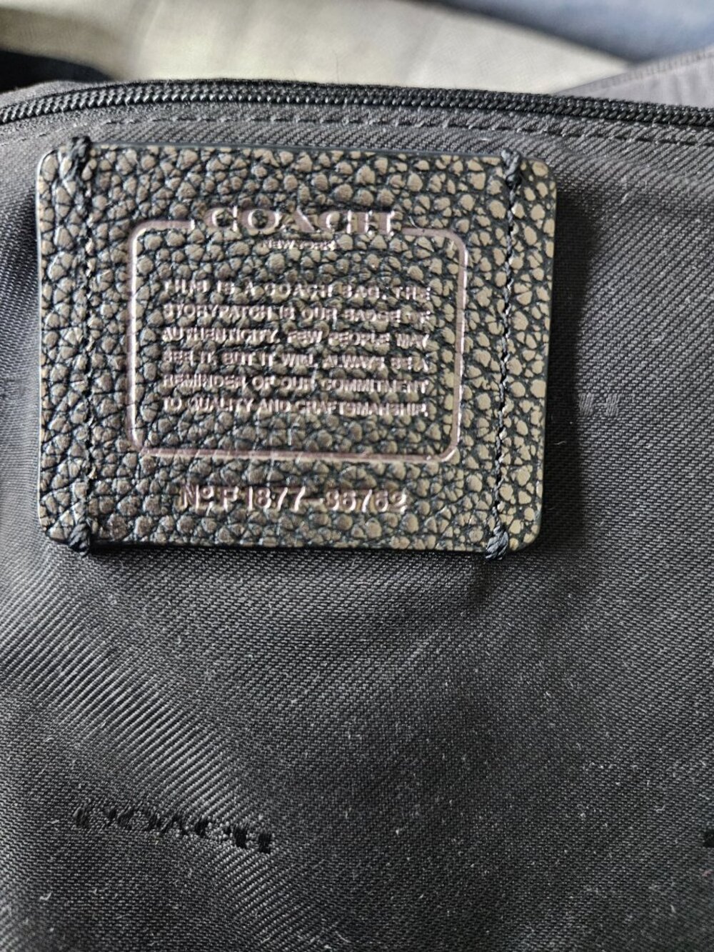 Coach Turnlock Pebbled Leather Hobo Bag - Picture 7 of 10